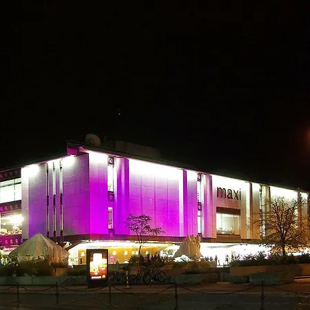 Апартаменты Chaplin - Free Garage Parking Любляна