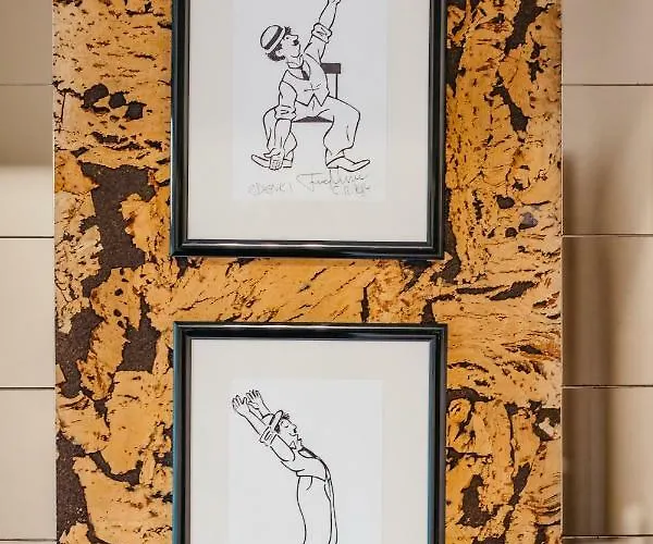 Апартаменты Chaplin - Free Garage Parking