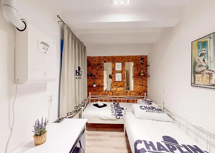 Chaplin - Free Garage Parking Lublana